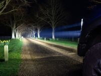 Zestaw dwóch lamp LAZER TRIPLE-R 850 (Gen2) z systemem montażu w fabrycznym grillu – Ford Ranger Raptor (2023 -) - 19