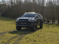 Zestaw do montażu na dachu lampy LAZER LInear 42/ Triple-R 24 - Toyota Hilux (2018 -) bez relingów dachowych - 6