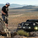 Wyciągarka z liną syntetyczną i pilotem 9500 lbs Smittybilt XRC GEN3 - 9