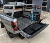 Huracan Fabrication schowek w klapie Ford Ranger Raptor (2023 - ) Tailgate Storage Mod-Lid protector - 2