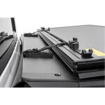 Twarda pokrywa paki tri-fold flip up Rough Country 5'7