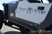 Osłony boczne ze stopniem stalowe POISON SPYDER - Jeep Wrangler TJ - 4