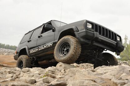 4,5" Long Arm Rough Country Lift Kit zawieszenie - Jeep Cherokee XJ