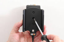 Uchwyt do Apple iPhone 13 mini z wbudowanym kablem USB oraz ładowarką samochodową - 7