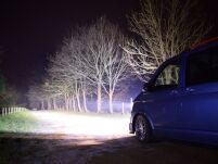 Zestaw dwóch lamp LAZER TRIPLE-R 750 Elite (Gen2) z systemem montażu w fabrycznym grillu - VW T6 (2016 -) do wersji Highline/Trendline - 4
