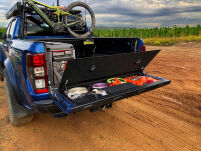 Huracan Fabrication schowek w klapie Ford Ranger T6 - 2
