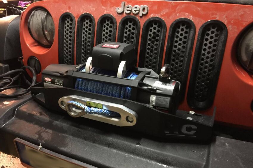 Jeep Wrangler JK 2007-2018 płyta montażowa wyciągarki nad zderzakem