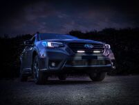 Zestaw dwóch lamp LAZER Linear 6 z systemem montażu w fabrycznym grillu - Subaru Outback (2021 -) - 3