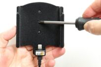 Uchwyt do Apple iPhone Xr z wbudowanym kablem USB oraz ładowarką samochodową - 7