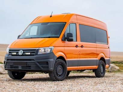 Zestaw dwóch lamp LAZER TRIPLE-R 750 Elite (Gen2) z systemem montażu w fabrycznym grillu - VW Crafter (2017 -)