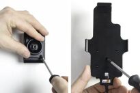 Uchwyt do Apple iPhone X w futerale z wbudowanym kablem USB oraz ładowarką samochodową - 4