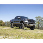 Zestaw zawieszenia dla modeli z fabrycznymi aluminiowymi zwrotnicami Rough Country Lift 6