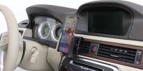 Uchwyt do Apple iPhone 12 z wbudowanym kablem USB oraz ładowarką samochodową - 3