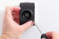 Uchwyt do Apple iPhone 12 z wbudowanym kablem USB oraz ładowarką samochodową - 7