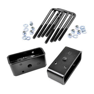 Zestaw U-bolty i bloki 2,5" Rough Country