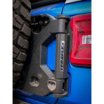 Regulowana relokacja koła zapasowego ze wzmocnieniem tylnej klapy i zawiasów TeraFlex Alpha HD 5x5