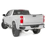 Progi, stopnie boczne czarne Rough Country Oval Nerf Steps Crew Cab - 6