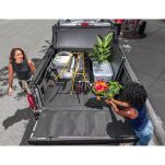 Twarda składana pokrywa paki tri-fold RealTruck BAKFlip MX4 - 6