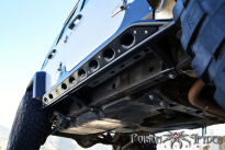 Osłony boczne montowane do ramy stalowe POISON SPYDER - Jeep Wrangler JK 07-10 - 3