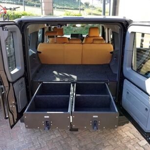 Big Country zabudowa szufladowa Ineos Grenadier