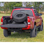 Mocowanie koła zapasowego na pakę Rough Country - 7