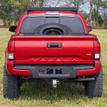 Mocowanie koła zapasowego na pakę Rough Country - 8