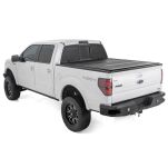 Twarda pokrywa paki tri-fold niski profil Rough Country 5'7