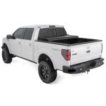 Twarda pokrywa paki tri-fold niski profil Rough Country 5'7