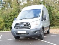 Zestaw dwóch lamp LAZER ST4 Evolution z systemem montażu w fabrycznym grillu - Ford Transit (2015 - 2019) - 3