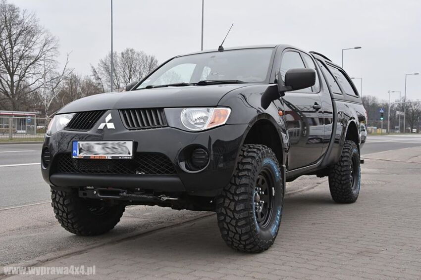 Mitsubishi L200 Triton 2005-2015 płyta montażowa wyciągarki HD