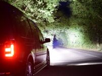 Zestaw dwóch lamp LAZER Linear 6 Elite z systemem montażu w fabrycznym grillu - Volkswagen Caddy (2015-) - 3