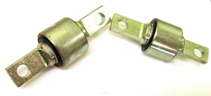 R UPR CTRL ARM/ INNER BUSH