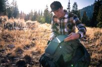 Goal Zero Nomad 10 - mobilny, elastyczny, składany i wodoodporny panel solarny. - 11