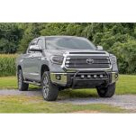 Progi, stopnie boczne czarne Rough Country Oval Nerf Steps Crew Cab - 5