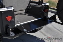 Tylna klapa aluminiowa POISON SPYDER - Jeep Wrangler TJ - 4