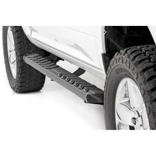 Progi, stopnie boczne Rough Country BA2