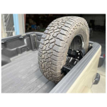 Mocowanie koła zapasowego na pakę Barnes 4WD - 4
