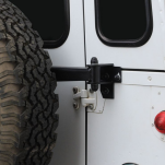 Uchwyt na koło zapasowe Land Rover Defender 90/ 110/ 110 Kombi Front Runner - 4