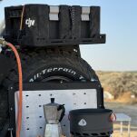 Taca na koło zapasowe Bison Gear - 3