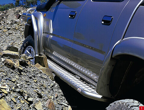 Boczne stopnie ochronne z orurowaniem ARB - Toyota Land Cruiser J100