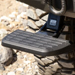 Tylny wysuwany stopień AMP Research - Jeep Wrangler JK 07-18 - 3